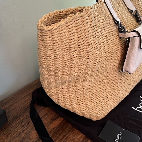 NWT botkier valentina tote with detachable leather crossbody - Picture 6 of 12